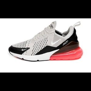 NIKE Air Max 270 Hot Punch AH8050 003 Size 10.5